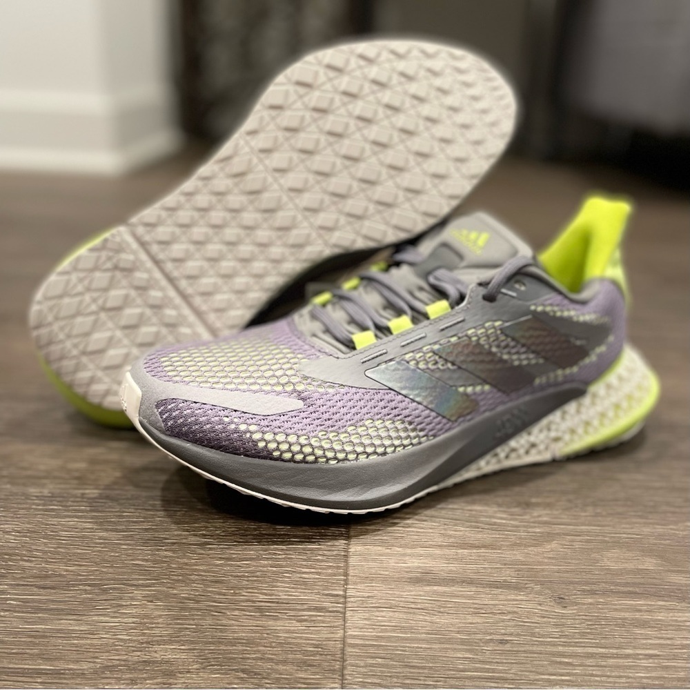 Adidas 4dfwd pulse running shoes sz 9.5 View 4